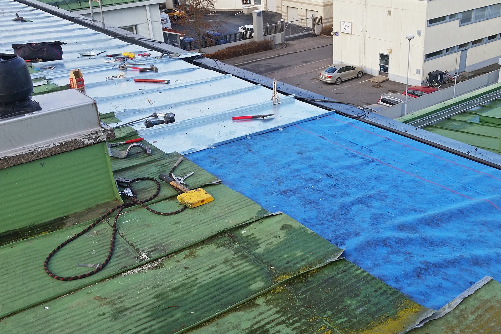 Räystäsalueen uusiminen